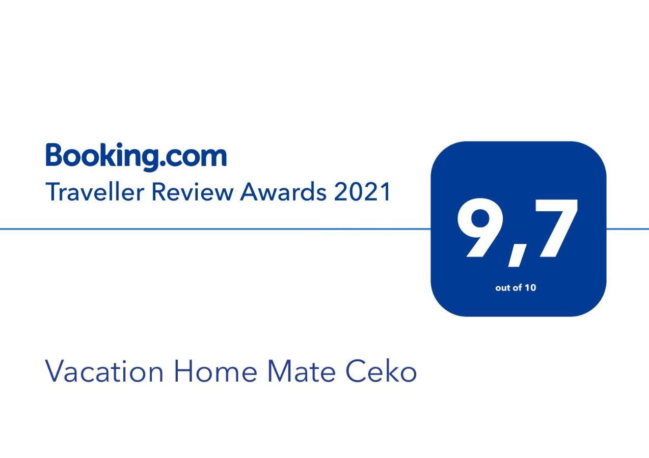 Vacation Home Mate Ceko Sukosan Exterior photo